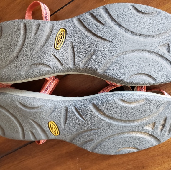 Keen sandals - Picture 2 of 2